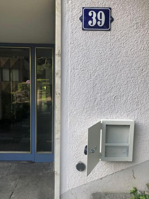 Bright 1 Bedroom Flat In The City Centre Zurigo Esterno foto