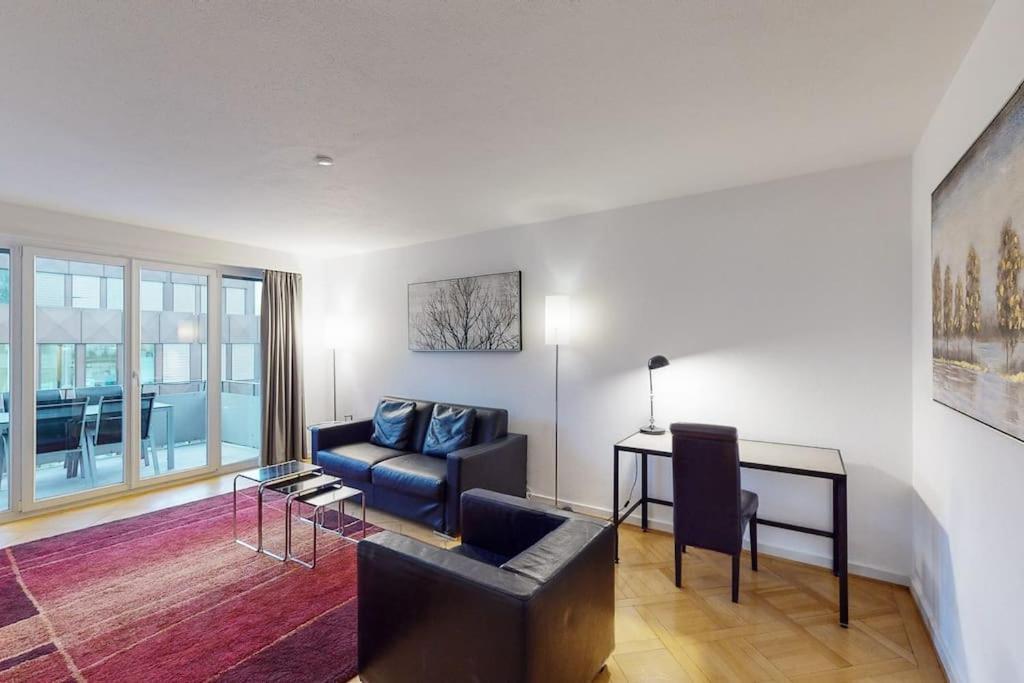 Bright 1 Bedroom Flat In The City Centre Zurigo Esterno foto
